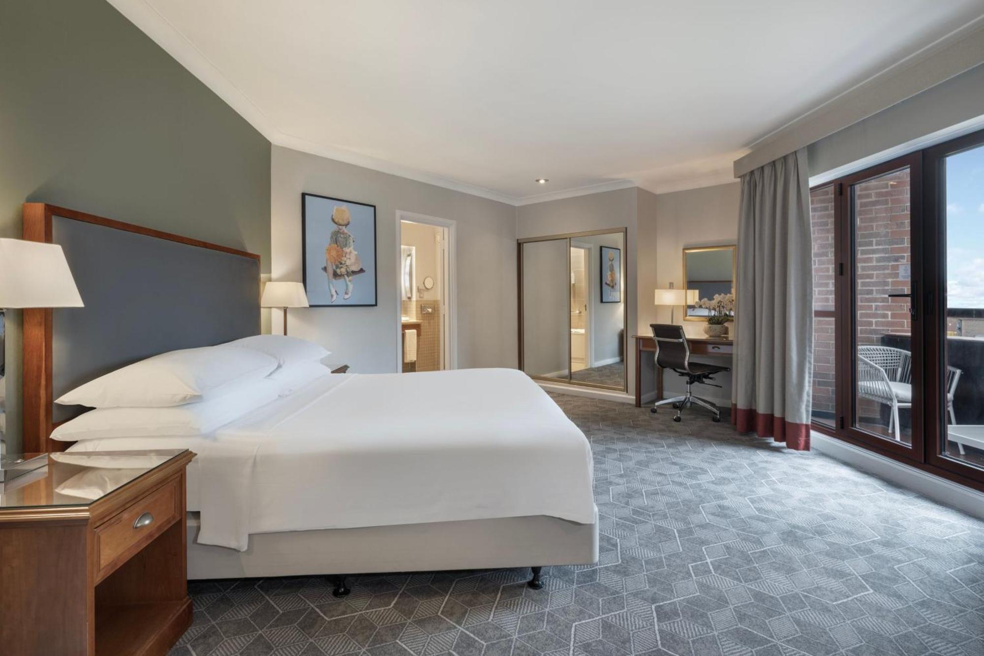 Delta Hotels By Marriott Waltham Abbey Eksteriør billede