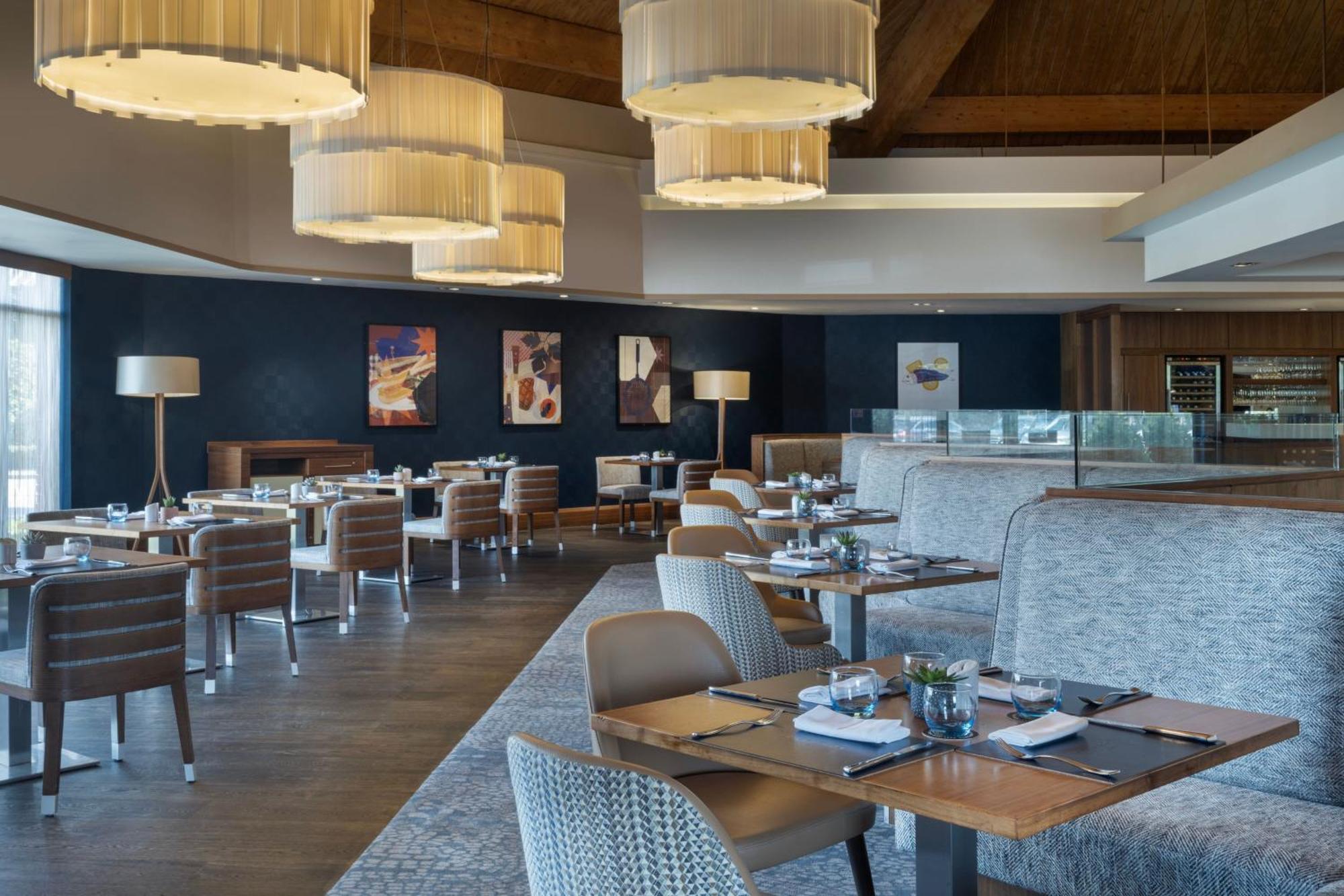 Delta Hotels By Marriott Waltham Abbey Eksteriør billede